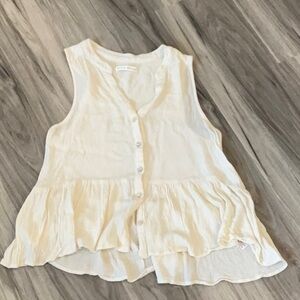 BE COOL Lightweight Cream Button Down Sleeveless Boho Tank Top Size S NWOT